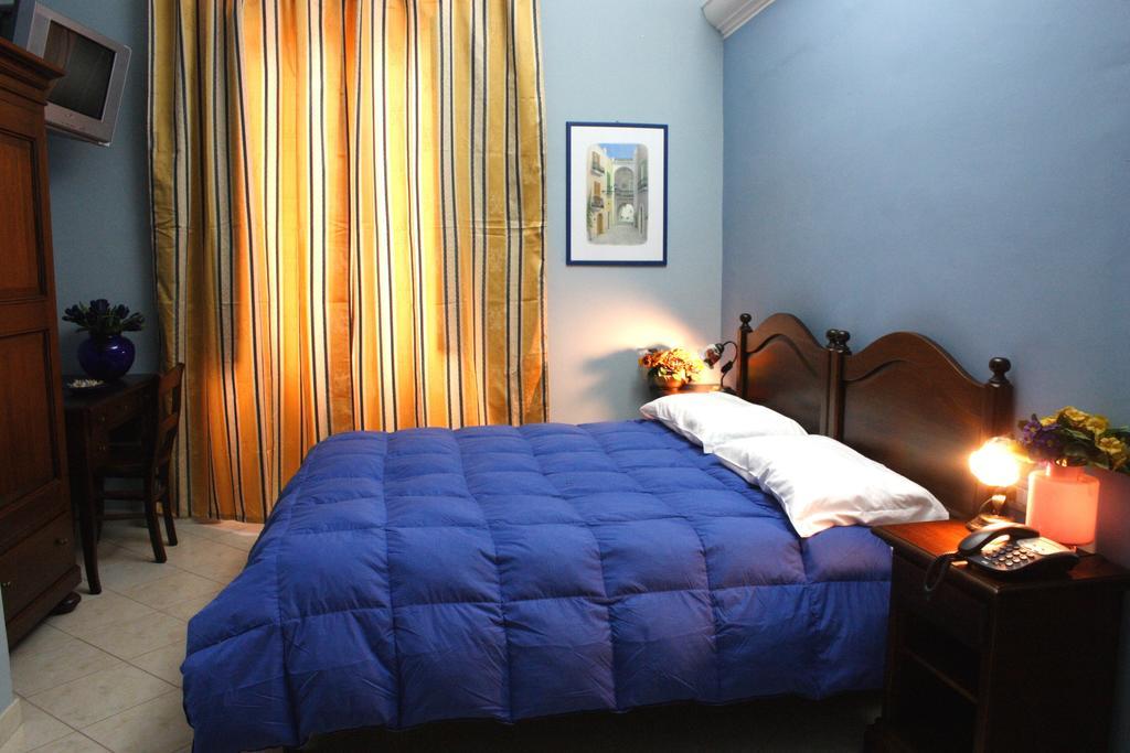 Hotel Piro Torrenova  Номер фото